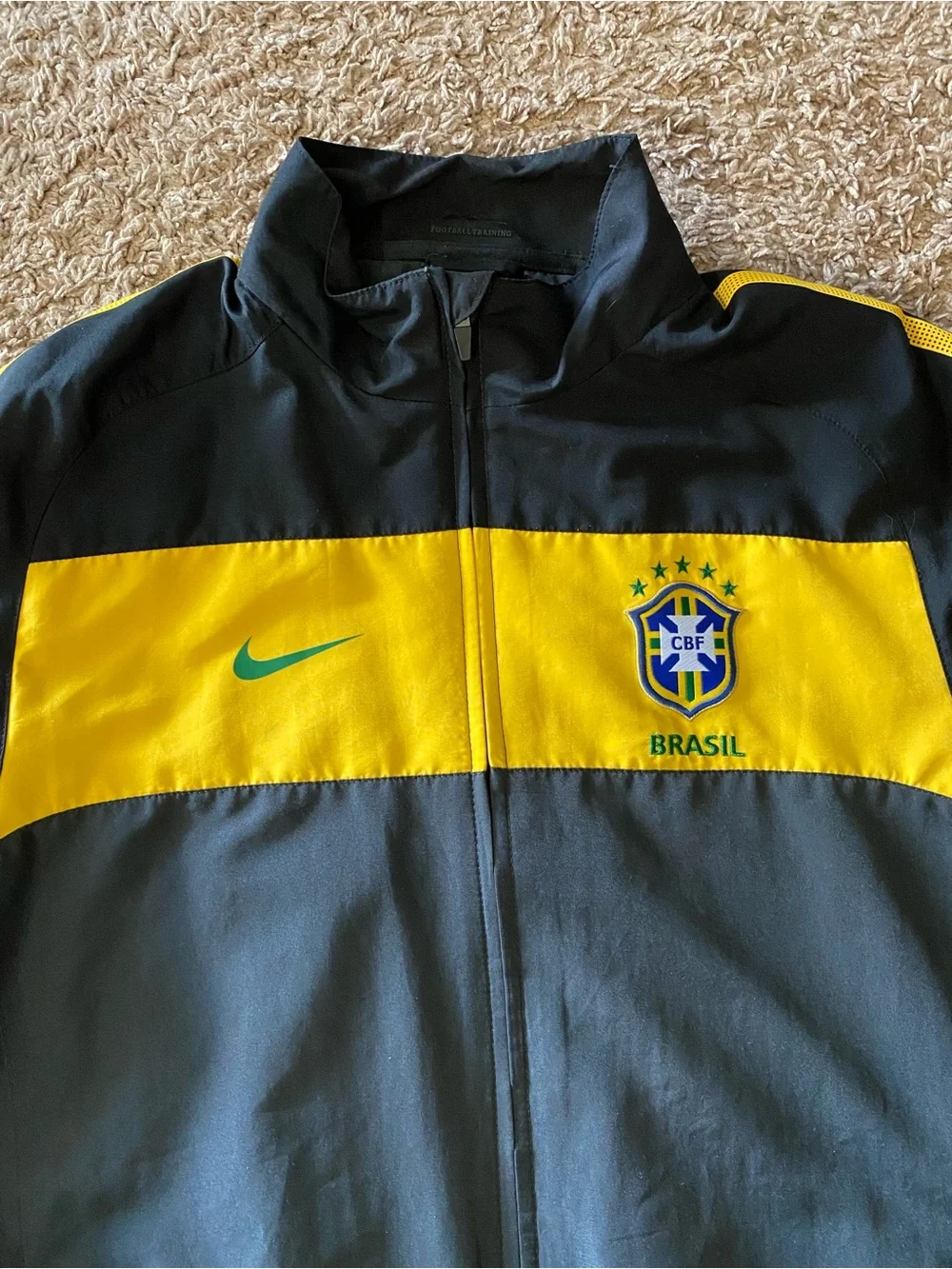 Rare 2010-11 Brazil Nike Track Men's Jacket Size XL